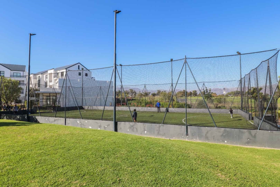 To Let 3 Bedroom Property for Rent in De Velde Western Cape